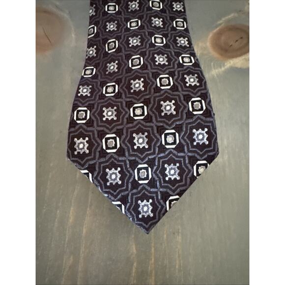 Pronto Uomo Couture Tie Black/Grey 100% Silk Handmade Geometric Print Luxury NWT - Picture 9 of 9